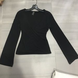 COPY - Black V neck top ruched. Slight long bell sleeves. EUC